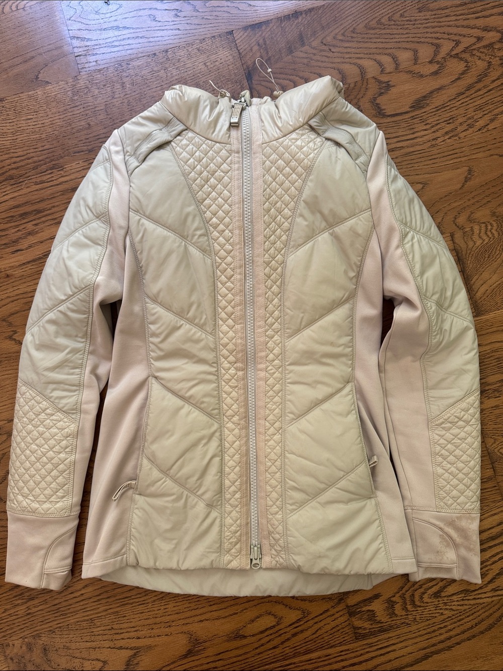 Athleta Light Beige Hooded Puffer Jacket